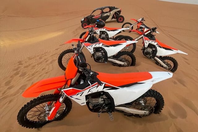Where silence is golden and adventure is orange ... KTM 450CC in the desert